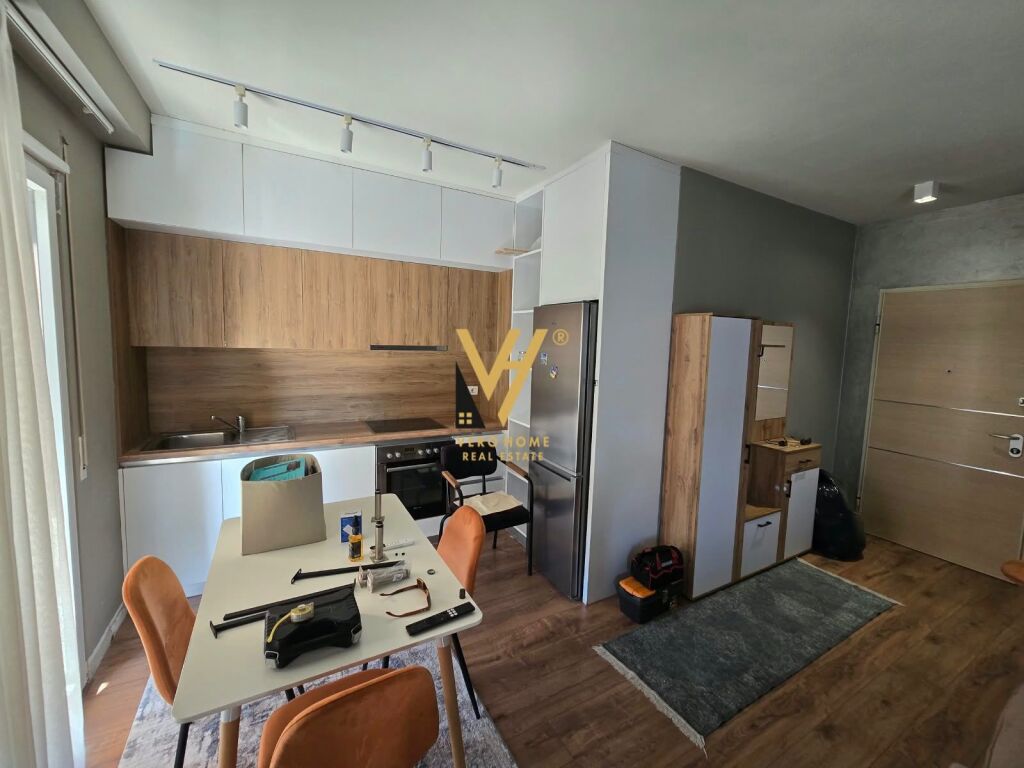 Apartament 1+1 me qera në Bulevardi Zogu I, Tiranë, 70 m². Foto 3 nga 3