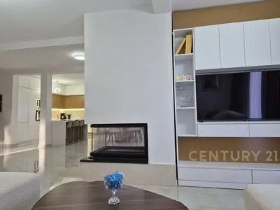 Vilë në shitje në Qerret Beach, Kavajë, 140 m². Foto 6 nga 12