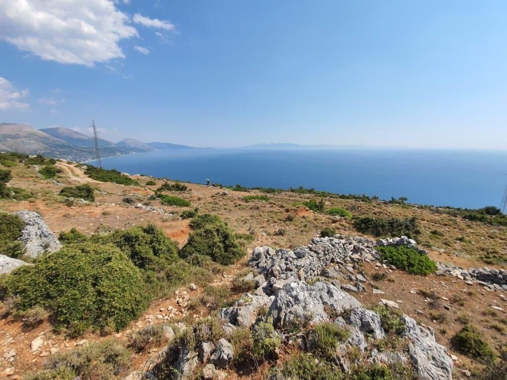 Tokë në shitje në Qeparo, Vlorë, 2 001 m². Foto 1 nga 1