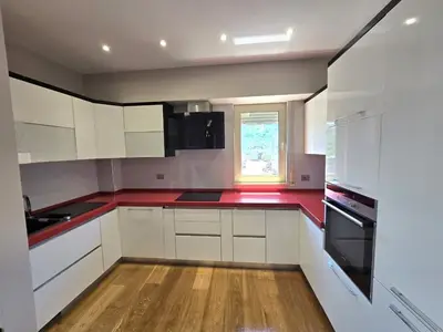 Apartament 2+1 në shitje në Liqeni i Thatë, Tiranë, 96 m². Foto 4 nga 12