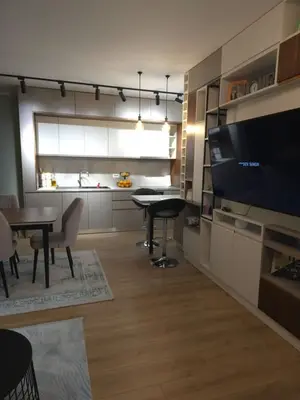 Apartament 2+1 me qera në Blloku, Tiranë, 110 m². Foto 6 nga 7