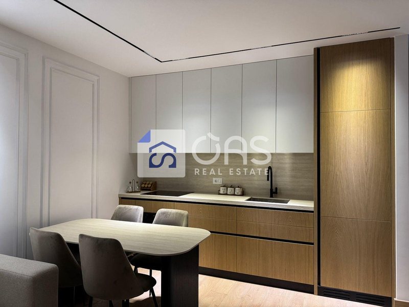 Appartamento 1+1 in affitto a Komuna e Parisit, Tirana, 70 m²