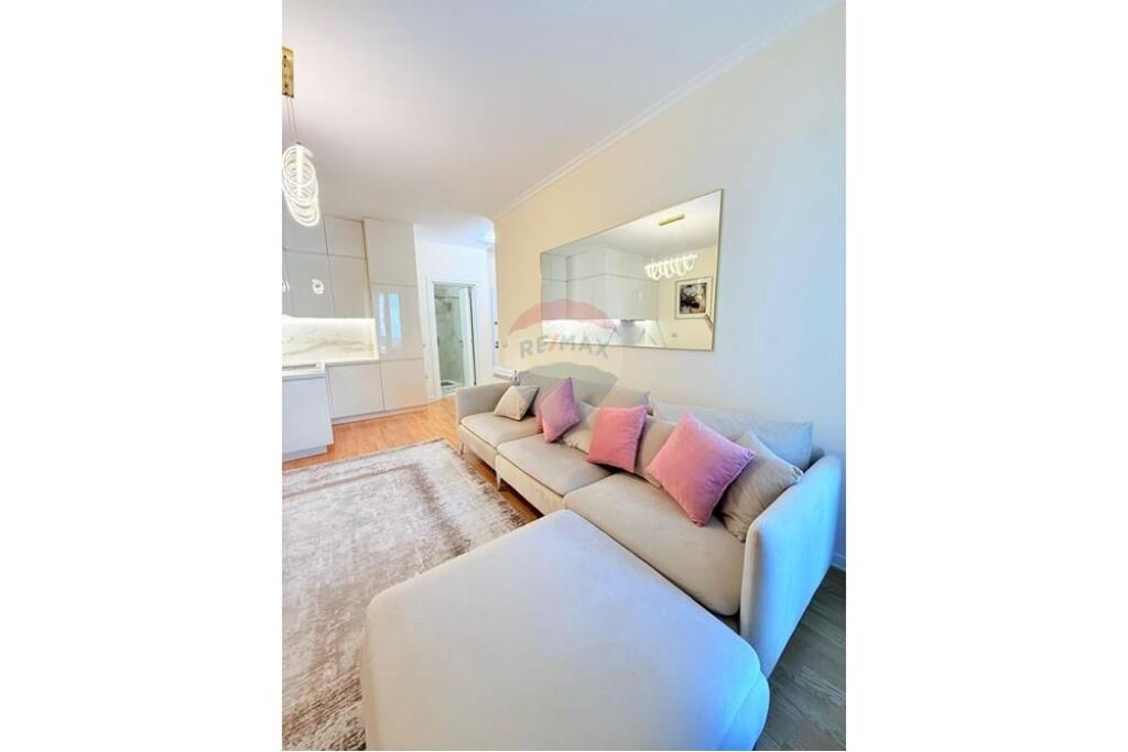 Apartment for rent in Rruga e Kosovarëve, Tirana, 80 m². Photo 3 of 3
