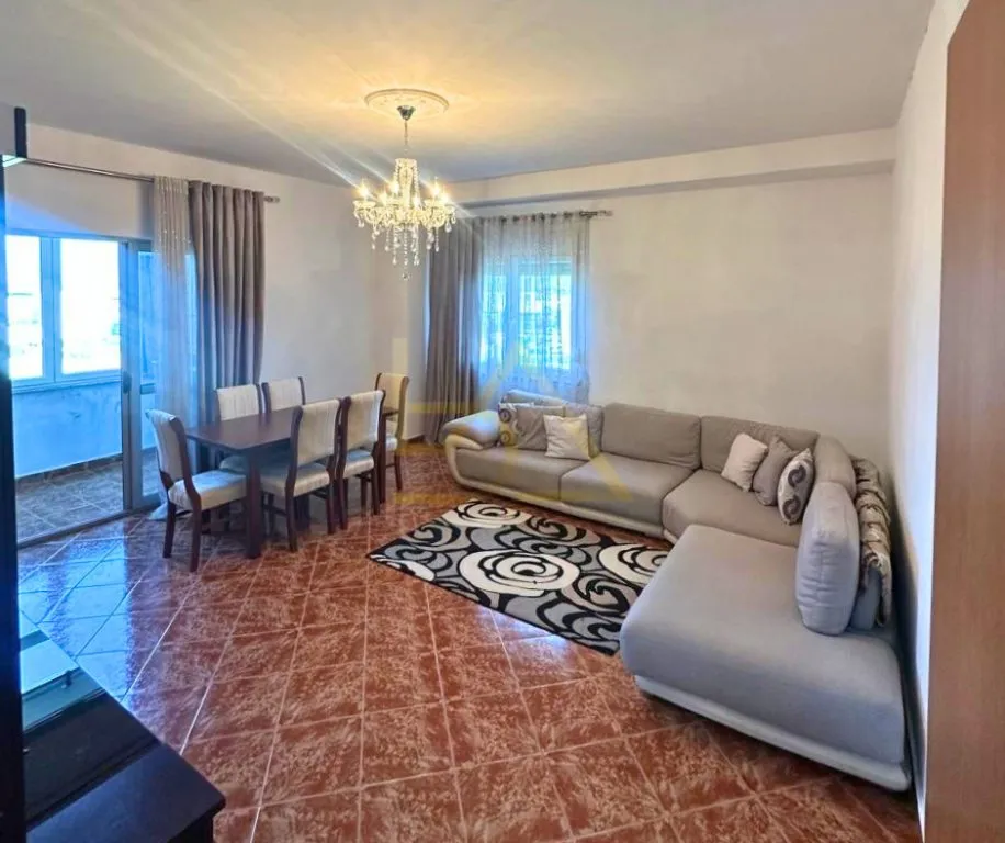Appartamento 2+1 in affitto a Casa Italia, Tirana, 120 m². Foto 1 di 7