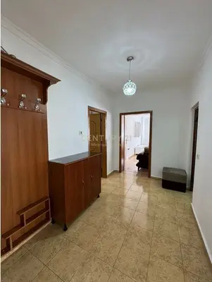Apartament 2+1 me qera në Spitali Ushtarak, Tiranë, 102 m². Foto 9 nga 12
