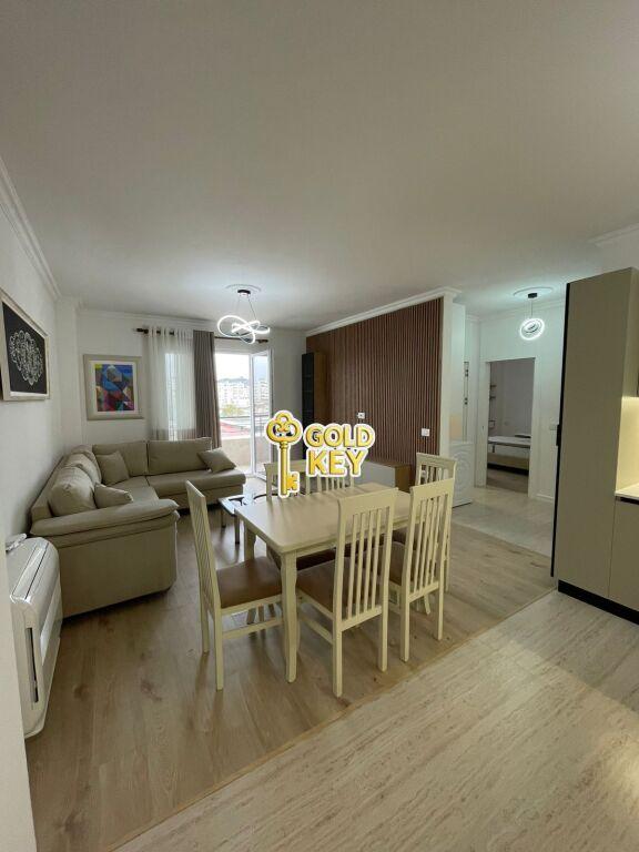 Apartment 2+1 for rent in Stacioni i Zjarrfikësve Durrës, Durrës, 100 m²