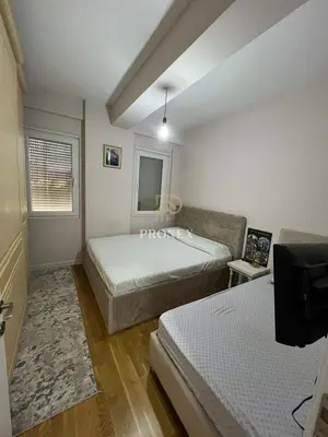 Apartament 2+1 në shitje në Golden Park, Tiranë, 100 m². Foto 4 nga 6