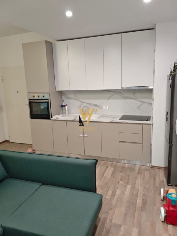 Apartament 1+1 me qera në Ali Demi, Tiranë, 65 m². Foto 2 nga 3