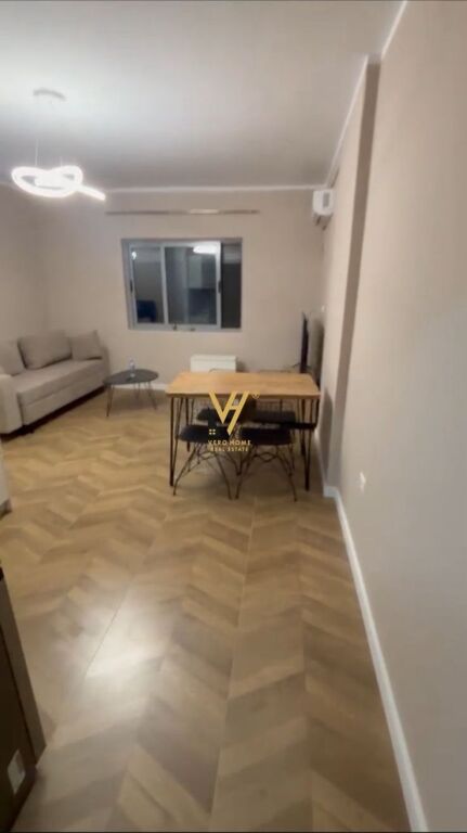 Garsoniere me qera në Fresku, Tiranë, 40 m²