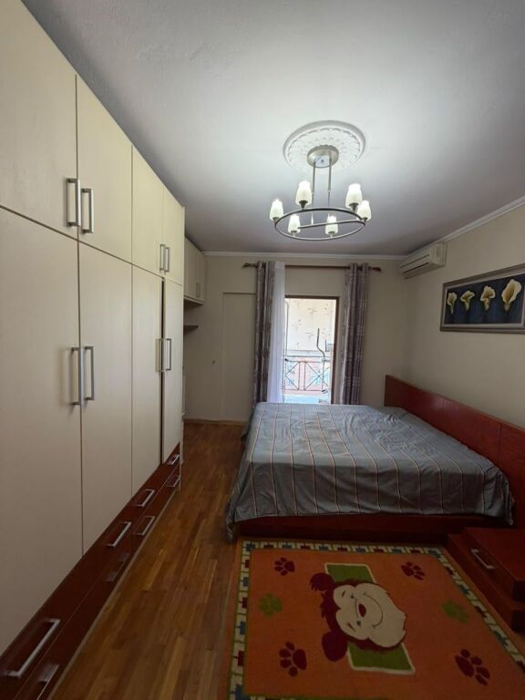 Appartamento in affitto a Rruga e Barrikadave, Tirana, 120 m². Foto 3 di 3