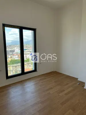 Apartament 3+1 në shitje në Rruga e Barrikadave, Tiranë, 133 m². Foto 12 nga 12