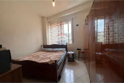 Apartament 1+1 në shitje në Qendër, Vlorë, 50 m². Foto 9 nga 12