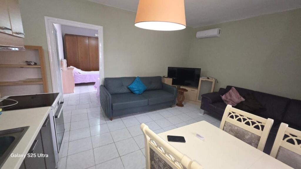 Apartment 2+1 for rent in Medreseja, Tirana, 75 m². Photo 1 of 3