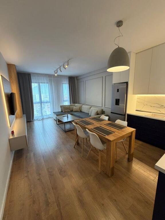Appartamento 2+1 in vendita a Farmacia 10, Tirana, 97 m²