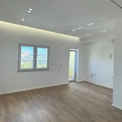 Apartament 1+1 në shitje në Rruga Bardhyl, Tiranë, 61 m². Foto 3 nga 5