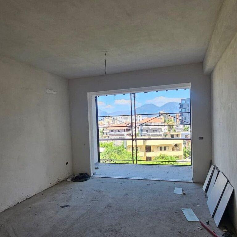 Apartament 1+1 në shitje në Ish Parku. (P.A.M), Tiranë, 80 m². Foto 2 nga 3