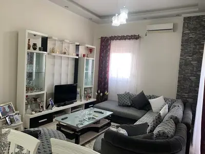 Apartment 2+2 for sale in Porti i Durrësit, Durrës, 112 m². Photo 2 of 9