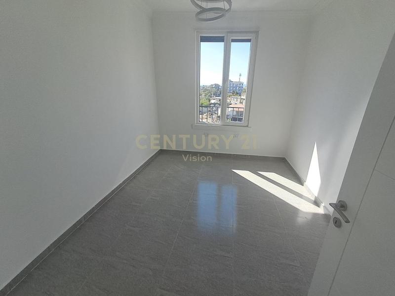 Apartment 2+1 for rent in Ish Dega, Shkodër, 100 m². Photo 3 of 9