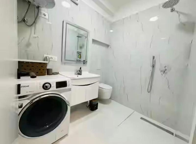 Garsoniere me qera në Xhamia e Tabakeve, Tiranë, 40 m². Foto 8 nga 8
