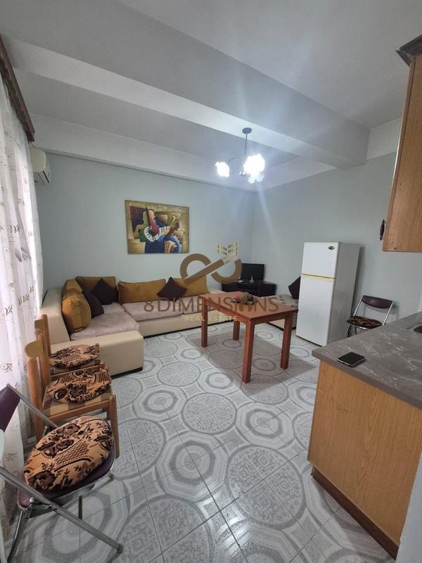 Appartamento 2+1 in affitto a Bulevardi Zogu I, Tirana, 108 m²