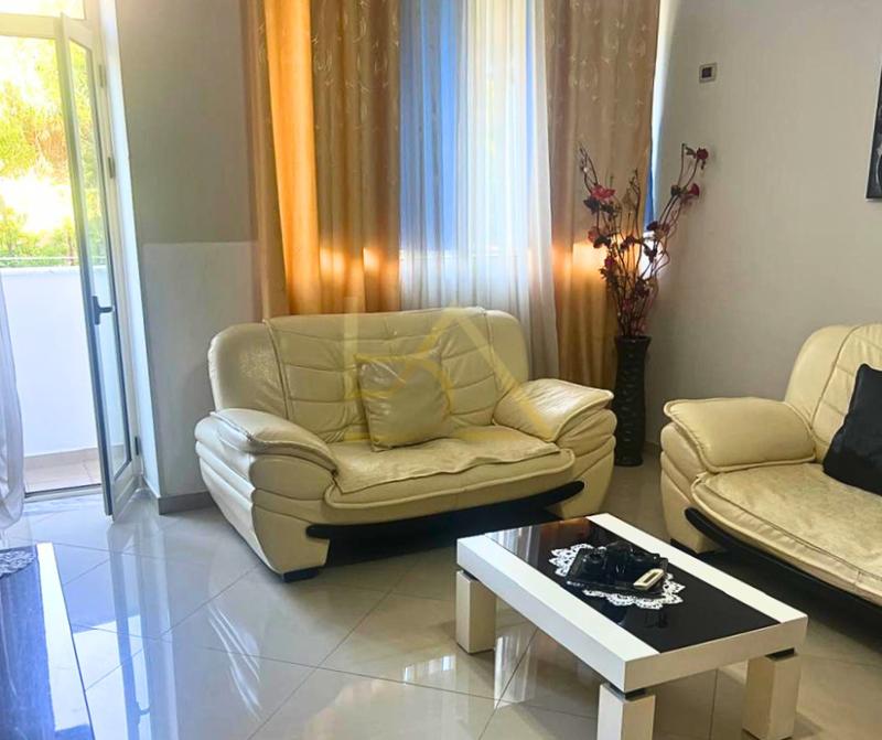 Appartamento 2+1 in affitto a Gjykata e Rrethit Gjyqësor Durrës, Durazzo, 125 m²