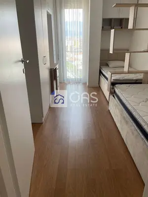 Apartament 2+1 me qera në Don Bosko, Tiranë, 90 m². Foto 2 nga 4