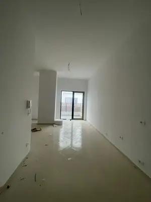 Studio for sale in Mali i Robit, Durrës, 42 m². Photo 4 of 6