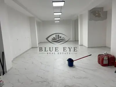 Commercial space for sale in Lagjia 16, Durrës, 106 m². Photo 2 of 5