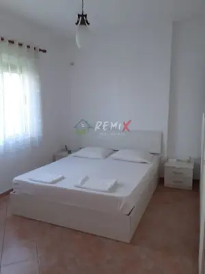 Apartament 1+1 në shitje në Shkëmbi i Kavajës, Durrës, 70 m². Foto 2 nga 9