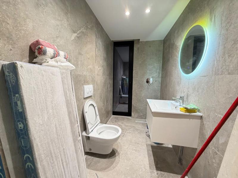 Dupleks 1+1 në shitje në Rruga Pelivan Leskaj, Vlorë, 55 m². Foto 5 nga 9