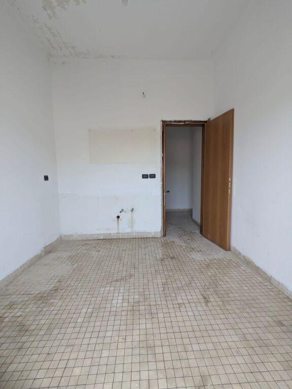 Apartament 2+1 në shitje në Rruga Ate Kristo Negovani, Vlorë, 73 m². Foto 5 nga 11