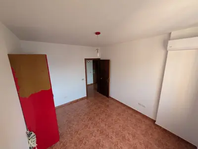 Ufficio in affitto a Rruga Him Kolli, Tirana, 97 m². Foto 5 di 5