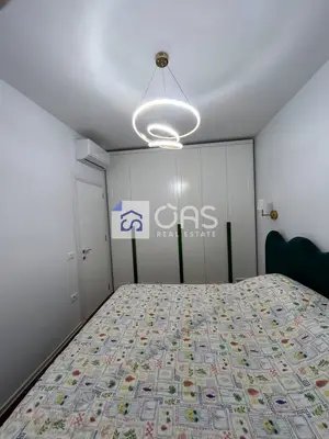 Apartament 1+1 me qera në Bulevardi i Ri, Tiranë, 70 m². Foto 3 nga 7