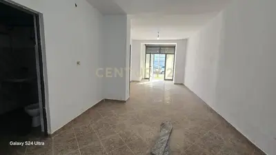 Dyqan në shitje në Ish-URT, Durrës, 70 m². Foto 3 nga 12