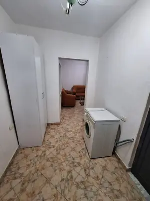 Appartamento 1+1 in vendita a Rruga Faik Neziri, Elbasan, 58 m². Foto 2 di 4