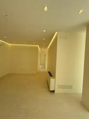 Appartamento in vendita a Tufinë, Tirana, 145 m². Foto 3 di 12