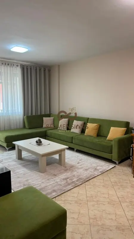 Appartamento 2+1 in affitto a 21 Dhjetori, Tirana, 95 m²