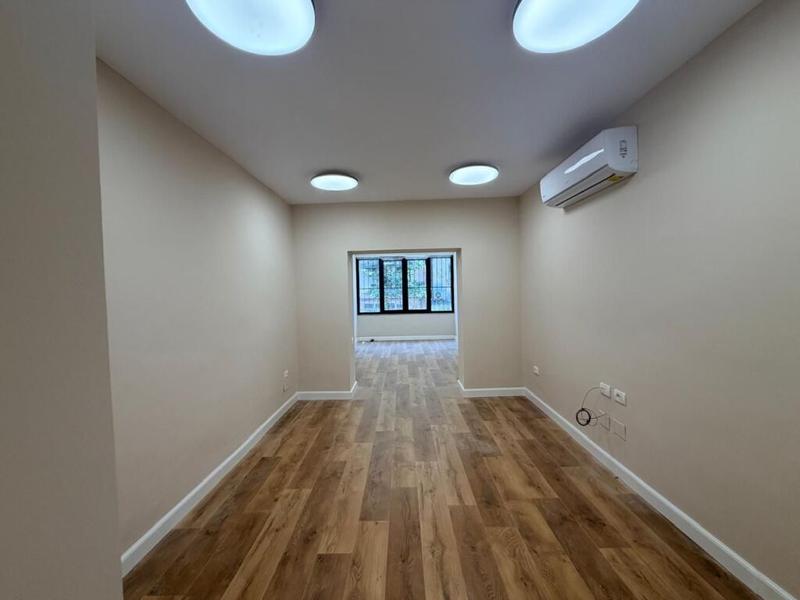 Ufficio in affitto a Rruga Margarita Tutulani, Tirana, 110 m²