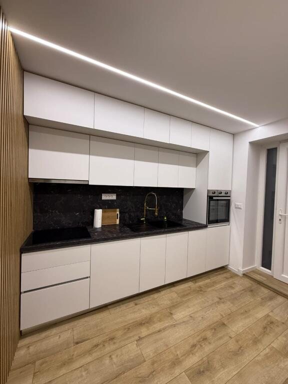 Appartamento 1+1 in affitto a 21 Dhjetori, Tirana, 40 m²