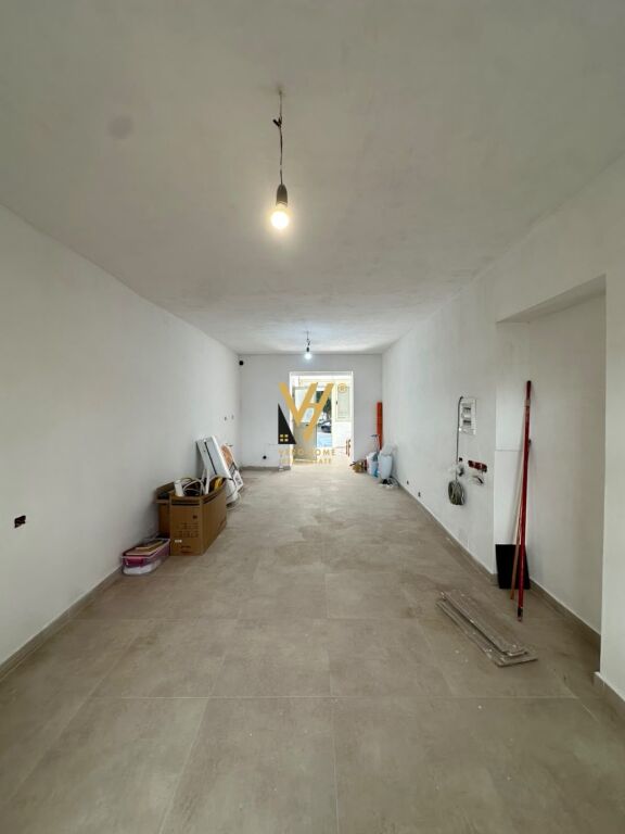 Appartamento 2+1 in vendita a Vasil Shanto, Tirana, 105 m². Foto 1 di 3