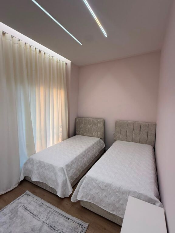 Appartamento 2+1 in affitto a Sauk, Tirana, 90 m². Foto 3 di 3