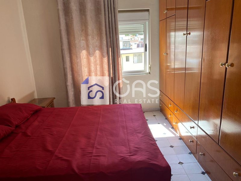 Appartamento 2+1 in affitto a Rruga e Elbasanit, Tirana, 95 m²
