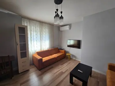 Apartament 1+1 në shitje në Rruga Petro Nini Luarasi, Tiranë, 50 m². Foto 2 nga 6