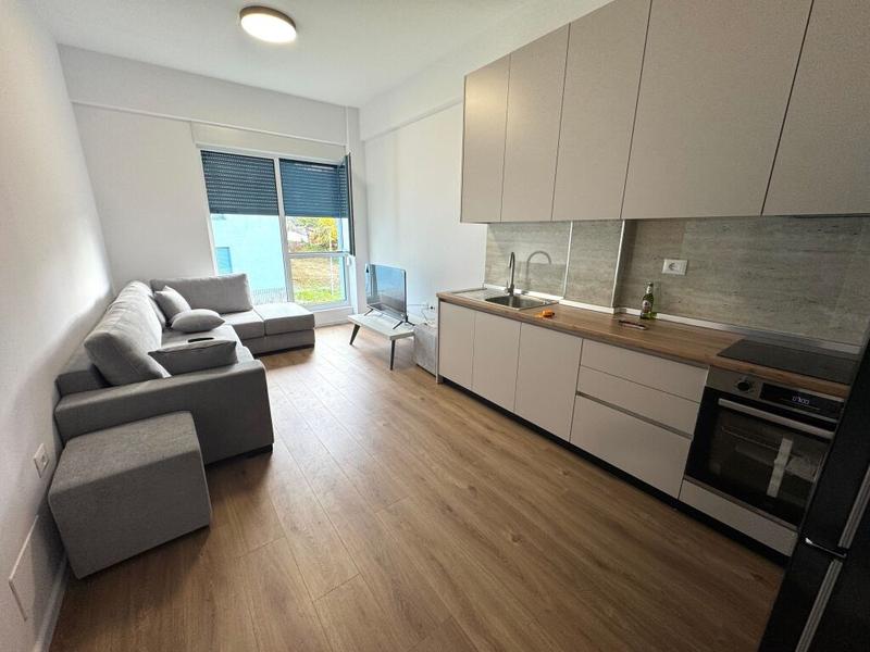 Appartamento 1+1 in vendita a Fresku, Tirana, 49 m²