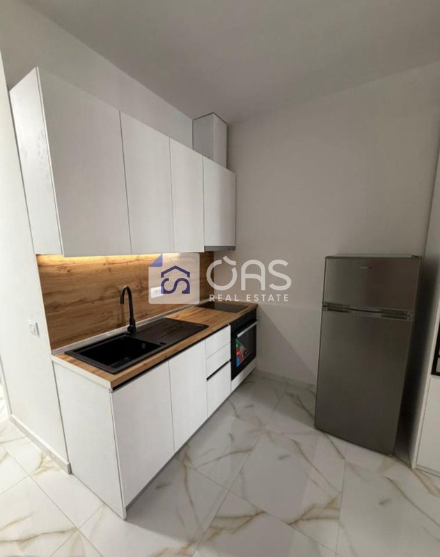 Garsoniere me qera në Laprakë, Tiranë, 40 m². Foto 2 nga 3