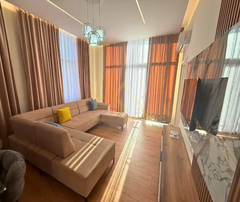 Appartamento 2+1 in affitto a Vlorë Albania, Valona, 70 m²