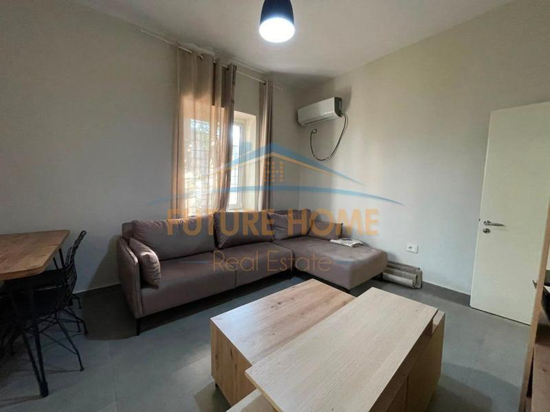 Apartament 2+1 në shitje në Stacioni "Shkolla e Bashkuar", Tiranë, 62 m². Foto 3 nga 10