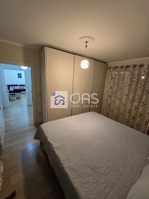 Apartament 1+1 me qera në Vasil Shanto, Tiranë, 65 m². Foto 1 nga 5