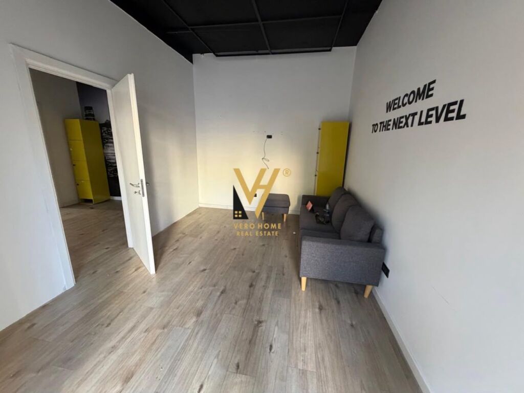 Dyqan me qera në Bulevardi Gjergj Fishta, Tiranë, 55 m². Foto 1 nga 3