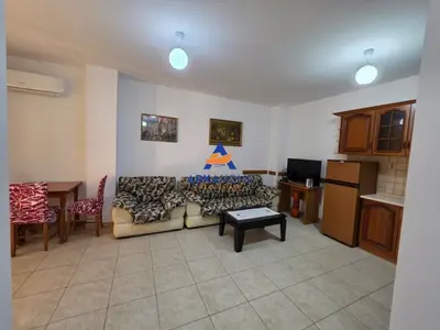Apartment 1+1 for rent in Bulevardi Zogu I, Tirana, 54 m². Photo 1 of 6